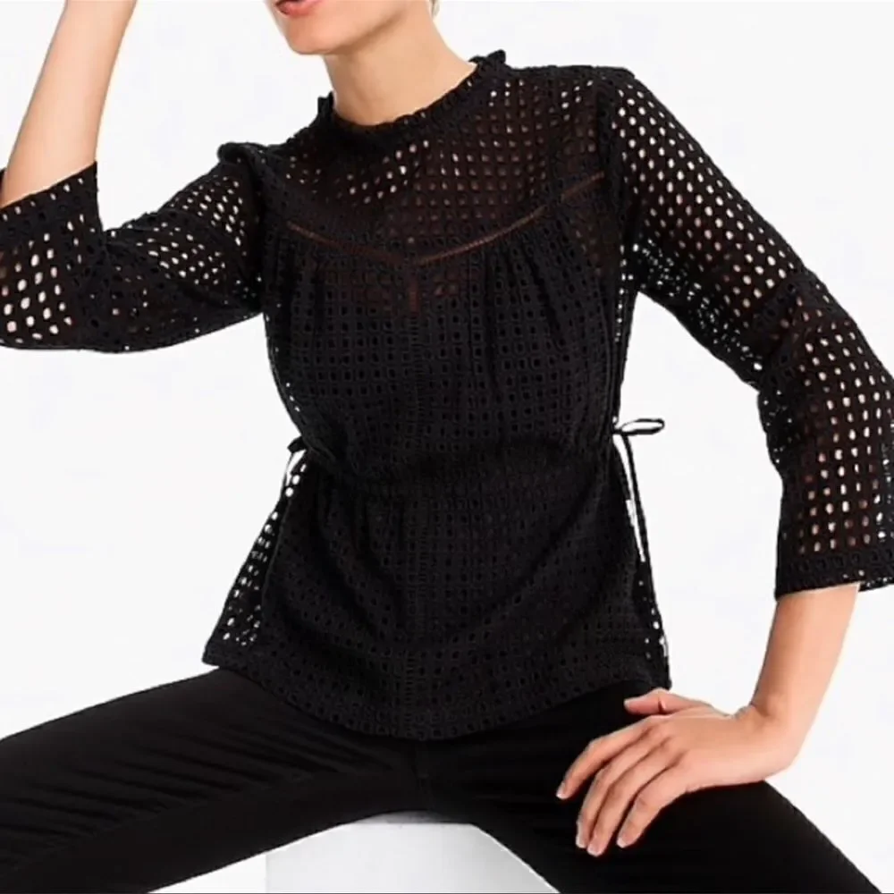 Point Sur J. Crew Black Eyelet Lace Top Long Sleeve Cinch Tie Waist 2